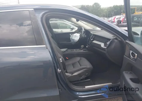 2019 Volvo Xc60 T6 Momentum из США, поврежденный, VIN YV4A22RK7K1369401